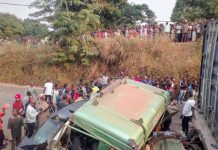 Accident Mortel à Mbanza-Ngungu Impliquant Camion de Ciment Accident Mortel à Mbanza-Ngungu Impliquant Camion de Ciment