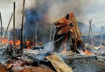 Incendie Détruit Habitations et Commerces à Moku Incendie Détruit Habitations et Commerces à Moku