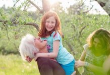 Garder ses petits-enfants, c’est bon pour le cerveau ! Garder ses petits-enfants, c'est bon pour le cerveau !