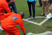 Stade Des Martyrs: Fin De La Vieille Pelouse Stade Des Martyrs: Fin De La Vieille Pelouse