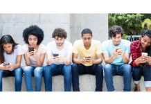 Exposition Aux Écrans: Gen Z Moins Intelligente Que Parents Exposition Aux Écrans: Gen Z Moins Intelligente Que Parents