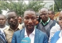 Agents de l’Administration Urbaine de Kinshasa en Grève Agents de l'Administration Urbaine de Kinshasa en Grève