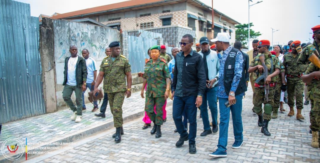 Concession Spoliée à Kinshasa: Éliezer Ntambwe Agit Concession Spoliée à Kinshasa: Éliezer Ntambwe Agit