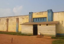 Frais Élevés Pour Visiter Les Détenus À Kasongo Frais Élevés Pour Visiter Les Détenus À Kasongo