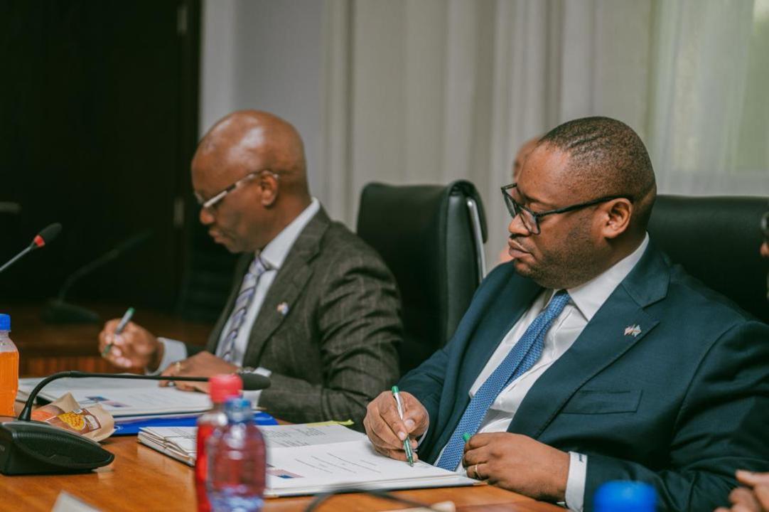 Accord Sanitaire RDC – États-Unis: Engagement Budgétaire Accord Sanitaire RDC – États-Unis: Engagement Budgétaire