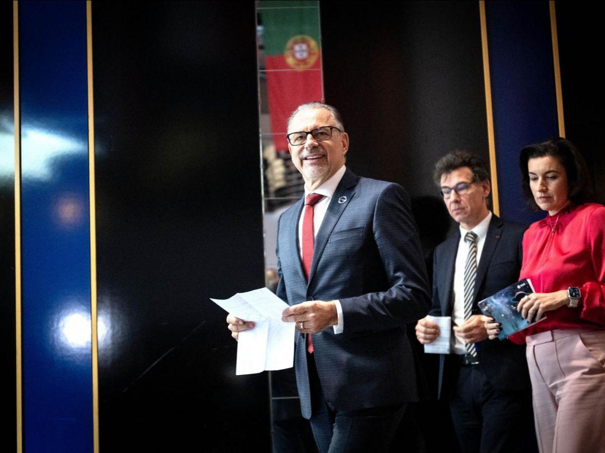 Europe Négocie Sa Présence Dans Missions Lunaires Europe Négocie Sa Présence Dans Missions Lunaires