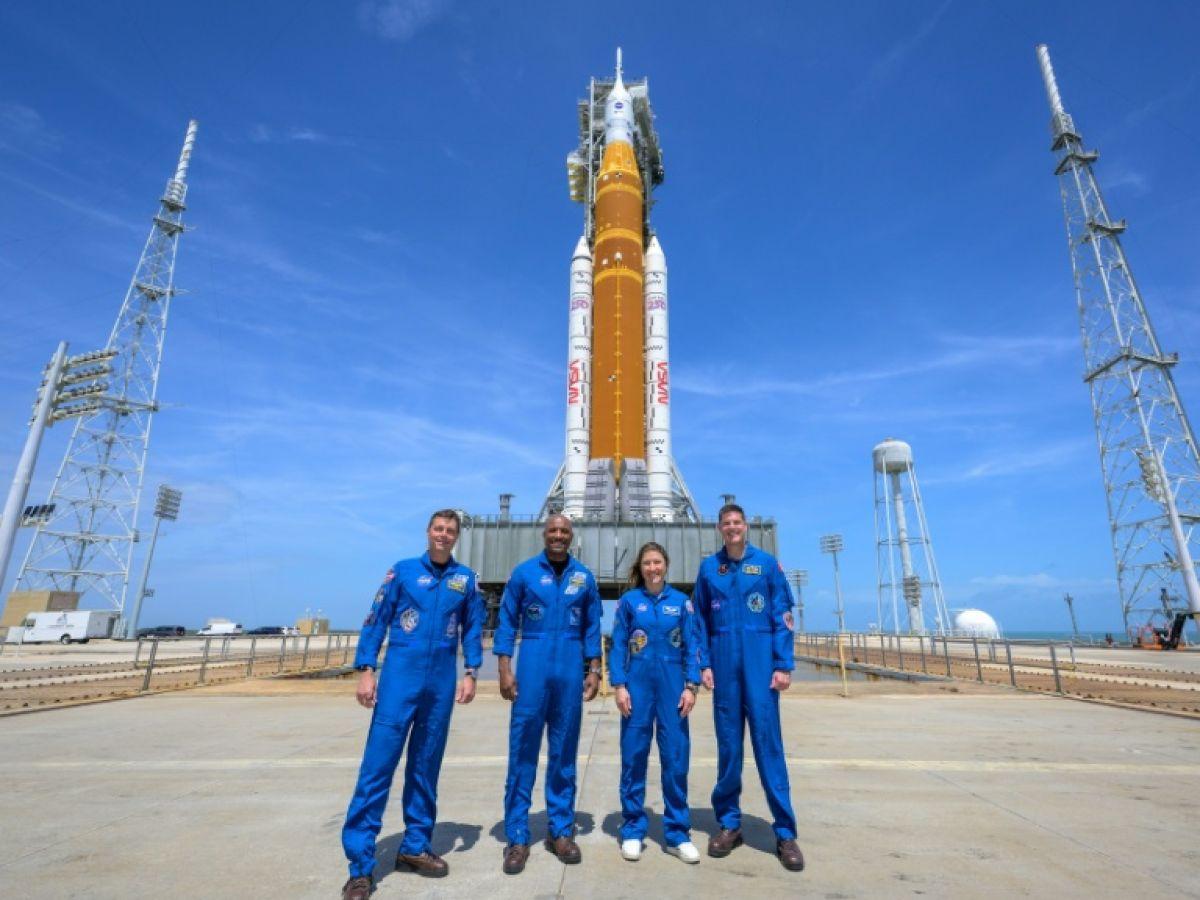 Mission Lunaire Artemis II: Compte à Rebours Déclenché Mission Lunaire Artemis II: Compte à Rebours Déclenché