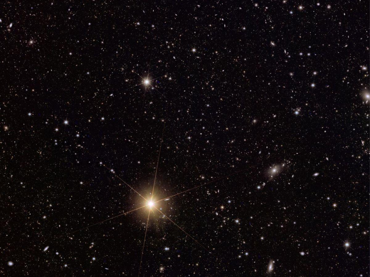 Mission Euclid: Détection de Galaxies Naines et Matière Noire Mission Euclid: Détection de Galaxies Naines et Matière Noire
