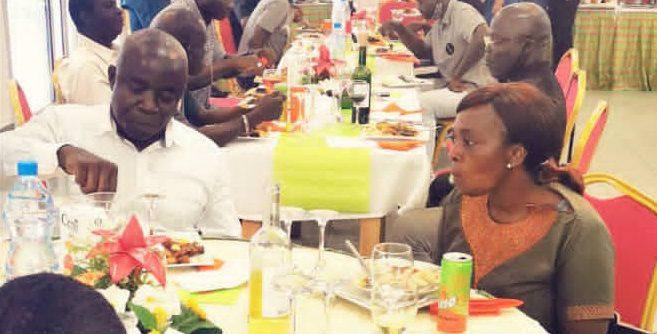 Gabon: Le Gl Kouadio Nicolas rend hommage au diplomate Beugré Constantin, très apprécié dans la communauté, rappelé à Abidjan Gabon: Le Gl Kouadio Nicolas rend hommage au diplomate Beugré Constantin, très apprécié dans la communauté, rappelé à Abidjan
