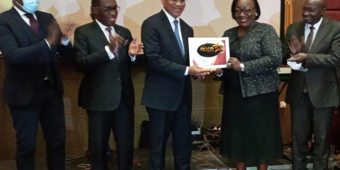 Awards des Entreprises 2020 Côte-d’Ivoire: Hamed Bakayoko et des ministres distingués pour leurs actions fortes Awards des Entreprises 2020 Côte-d’Ivoire: Hamed Bakayoko et des ministres distingués pour leurs actions fortes