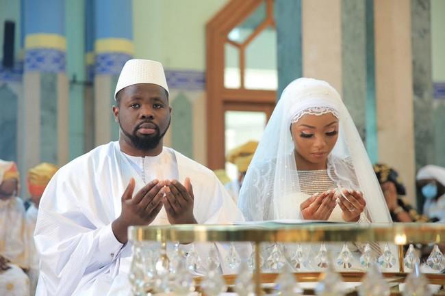 Mariage magnifique à Abidjan : Yssouf Komé (Fils de Cessé Komé) et Hana Malika Diarrassouba unis pour le meilleur et pour le pire ! Mariage magnifique à Abidjan : Yssouf Komé (Fils de Cessé Komé) et Hana Malika Diarrassouba unis pour le meilleur et pour le pire !