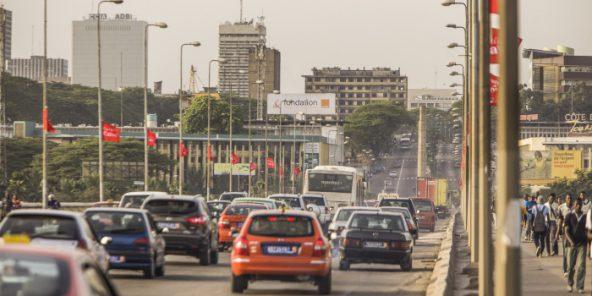 L’économie de la Côte-d’Ivoire fut l’une des plus performantes dans le monde en 2020, assure le Président Alassane Ouattara L’économie de la Côte-d’Ivoire fut l’une des plus performantes dans le monde en 2020, assure le Président Alassane Ouattara