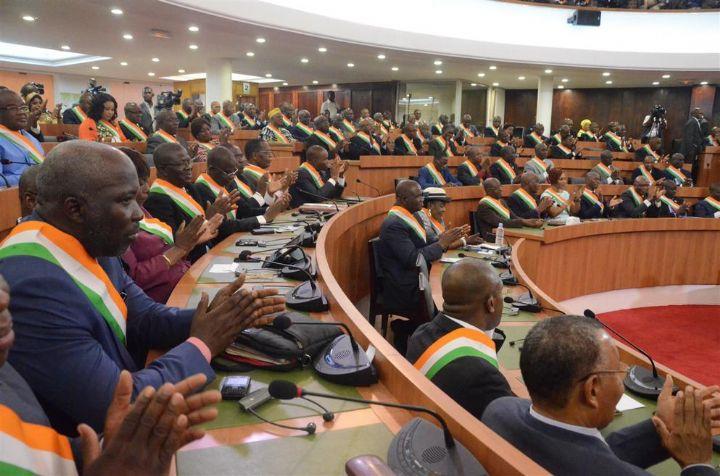 Les législatives « s’accélèrent » en Côte-d’Ivoire avec le dépôt des candidatures du 4 au 20 janvier Les législatives « s’accélèrent » en Côte-d’Ivoire avec le dépôt des candidatures du 4 au 20 janvier