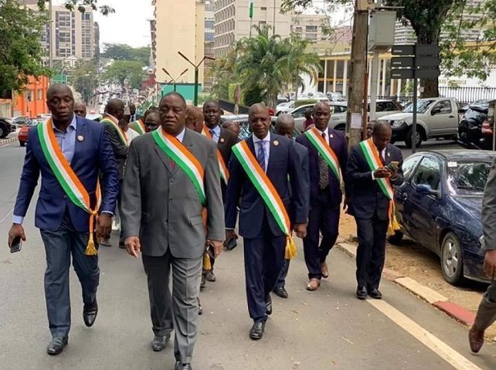 Déclaration de patrimoine Côte-d’Ivoire: L’Autorité pour la bonne gouvernance menace des députés de poursuites Déclaration de patrimoine Côte-d’Ivoire: L’Autorité pour la bonne gouvernance menace des députés de poursuites