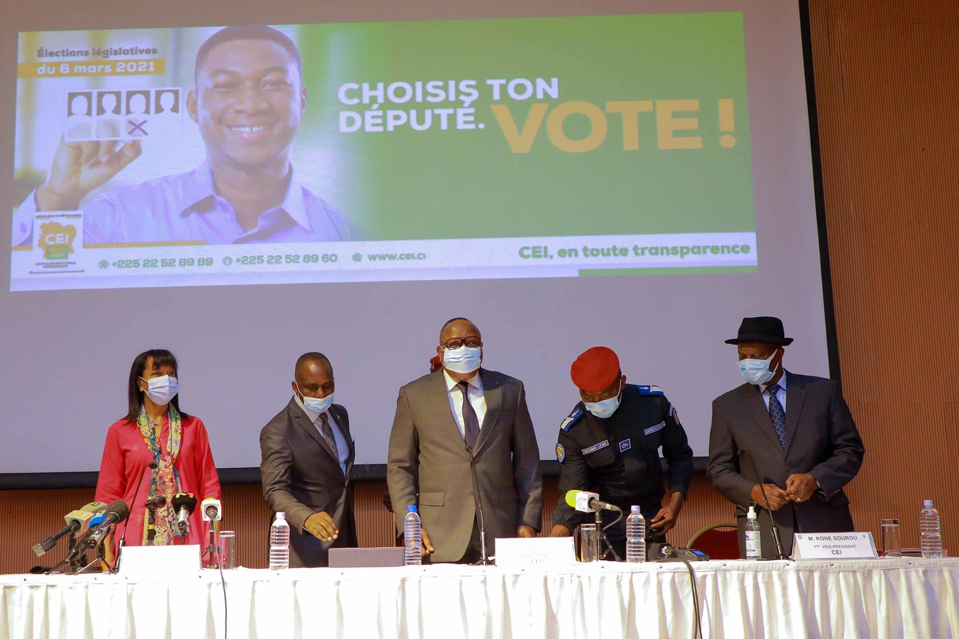 Côte-d’Ivoire: Candidat sous une fausse identité aux législatives, Atsé Wilson, commissaire CEI du Gôh, chassé Côte-d’Ivoire: Candidat sous une fausse identité aux législatives, Atsé Wilson, commissaire CEI du Gôh, chassé