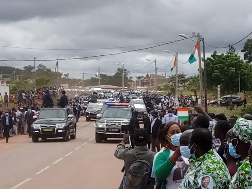 Côte d’Ivoire: Le PR, le PM et les pdts de l’Assemblée et du Sénat, exemptés de l’interdiction des sirènes et des gyrophares Côte d’Ivoire: Le PR, le PM et les pdts de l’Assemblée et du Sénat, exemptés de l’interdiction des sirènes et des gyrophares