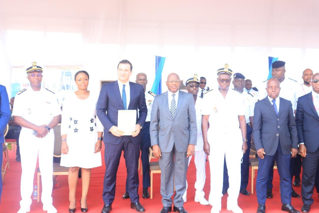 Le Terminal Vraquier Abidjan en Côte-d’Ivoire reçoit sa déclaration de Conformité au Code international installations portuaires (ISPS) Le Terminal Vraquier Abidjan en Côte-d’Ivoire reçoit sa déclaration de Conformité au Code international installations portuaires (ISPS)