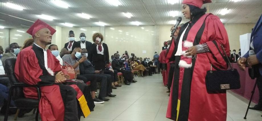 Côte-d’Ivoire: Une Université privée octroie le grade de Dr honoris causa à l’ex footballeur Drogba Didier Côte-d’Ivoire: Une Université privée octroie le grade de Dr honoris causa à l’ex footballeur Drogba Didier