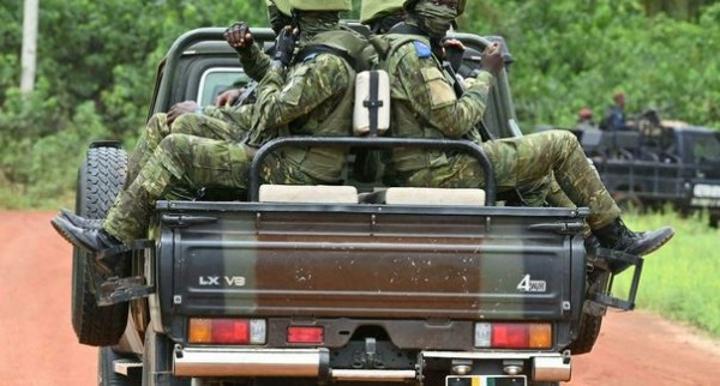 Côte d'Ivoire : Coup d'état en Guinée, présence d'individus armés à Ouaninou, Abidjan assure que les frontières sont robustes et demande à ne pas se fier aux informations des réseaux sociaux Côte d'Ivoire : Coup d'état en Guinée, présence d'individus armés à Ouaninou, Abidjan assure que les frontières sont robustes et demande à ne pas se fier aux informations des réseaux sociaux