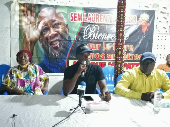 Côte d'Ivoire : Depuis Yopougon, l'un des membres-fondateurs, propose que EDS soit transformé en ce nouveau Parti proposé par Gbagbo Côte d'Ivoire : Depuis Yopougon, l'un des membres-fondateurs, propose que EDS soit transformé en ce nouveau Parti proposé par Gbagbo