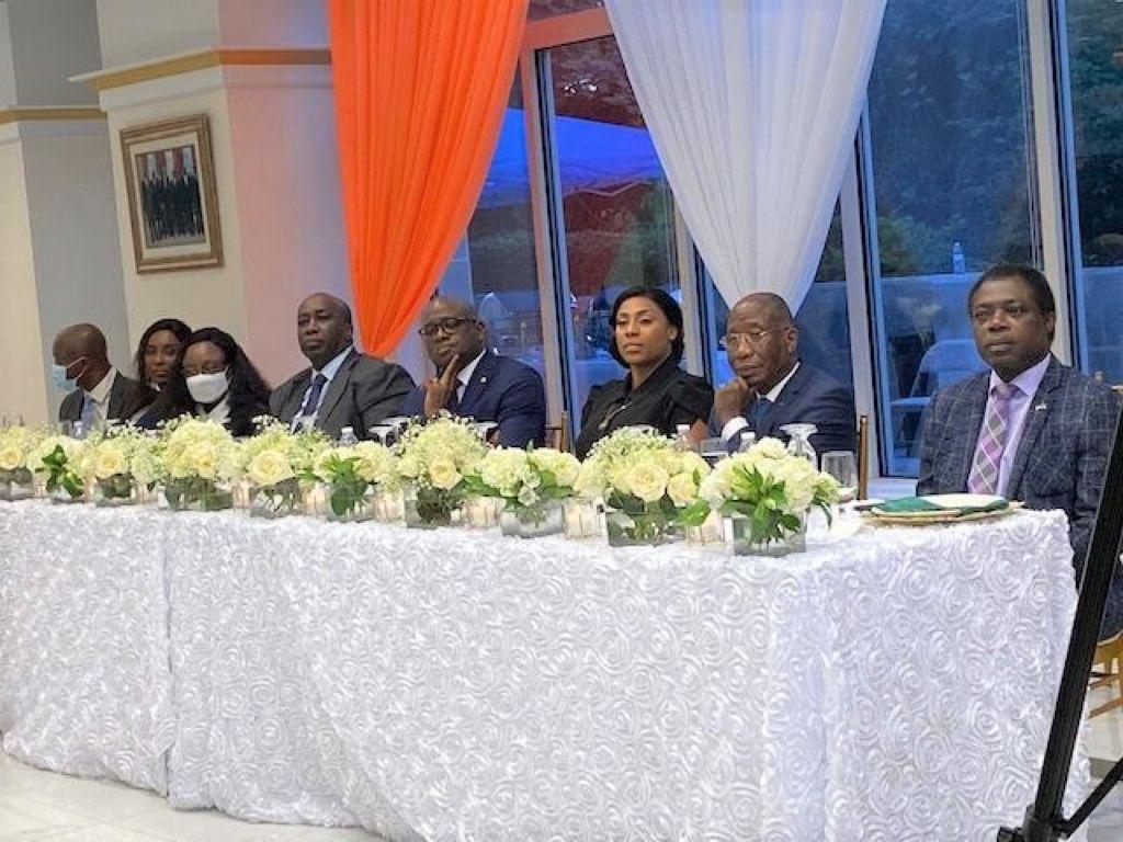 Washington DC – Les ressortissants de la Côte-d’Ivoire aux USA rendent un hommage appuyé à l’Ambassadeur Haïdara avant son départ Washington DC – Les ressortissants de la Côte-d’Ivoire aux USA rendent un hommage appuyé à l’Ambassadeur Haïdara avant son départ