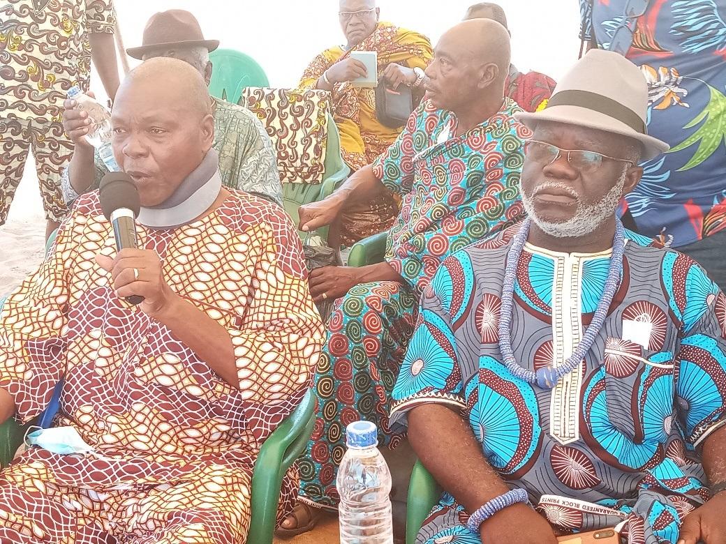 Litige foncier d’Adoukro: Le maire Beugré contre-attaque « Je m’oppose à la spoliation des terres, pas aux investissements » Litige foncier d’Adoukro: Le maire Beugré contre-attaque « Je m’oppose à la spoliation des terres, pas aux investissements »