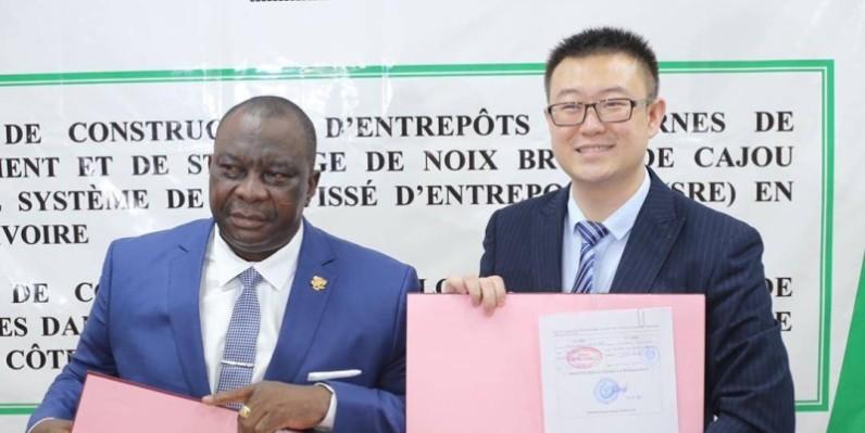 La Côte d’Ivoire trouve un accord commercial avec un Gpe chinois pour le traitement et le stockage de noix brute de cajou La Côte d’Ivoire trouve un accord commercial avec un Gpe chinois pour le traitement et le stockage de noix brute de cajou