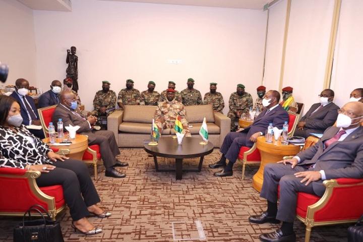 Côte d'Ivoire-Guinée : Le président de la CEDEAO revèle la raison principale de leur présence à Conakry : « Le sort du président Alpha Condé » Côte d'Ivoire-Guinée : Le président de la CEDEAO revèle la raison principale de leur présence à Conakry : « Le sort du président Alpha Condé »