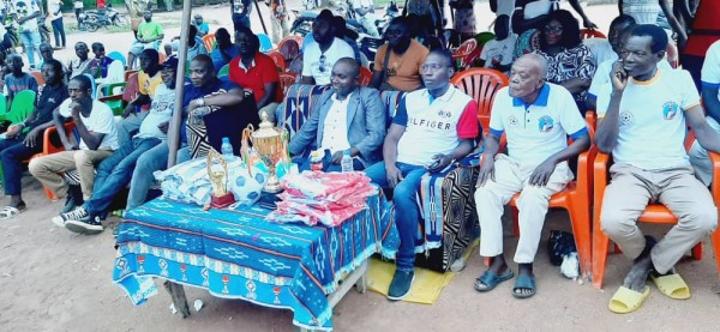 Côte d'Ivoire : Bouaké, estimant que le pays a besoin de cohésion sociale, un cadre réunit plusieurs jeunes à Gnankoukro autour d'un tournoi Côte d'Ivoire : Bouaké, estimant que le pays a besoin de cohésion sociale, un cadre réunit plusieurs jeunes à Gnankoukro autour d'un tournoi