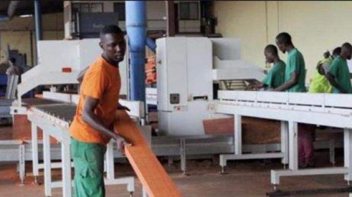 Côte d'Ivoire : EPN, un solde budgétaire excédentaire de 27,5 milliards en amélioration par rapport à celui de fin juin 2020 Côte d'Ivoire : EPN, un solde budgétaire excédentaire de 27,5 milliards en amélioration par rapport à celui de fin juin 2020
