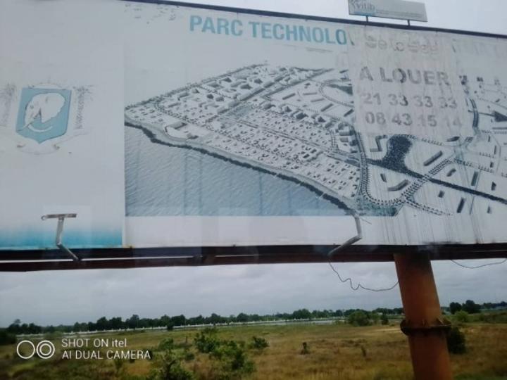 Côte d'Ivoire : Grand-Bassam, une cinquantaine d'investisseurs visitent le VITIB en vue de leur implantation Côte d'Ivoire : Grand-Bassam, une cinquantaine d'investisseurs visitent le VITIB en vue de leur implantation