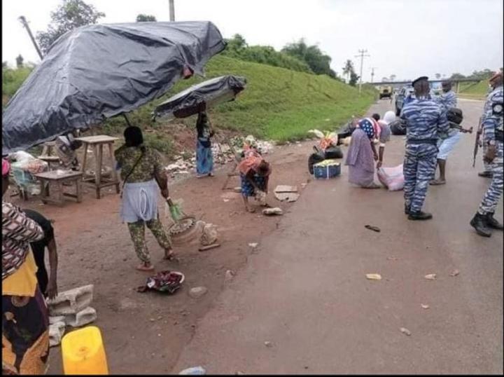 Côte d'Ivoire : Sûreté du trafic sur l'Autoroute du Nord, une opération de sécurisation et de déguerpissement en cours Côte d'Ivoire : Sûreté du trafic sur l'Autoroute du Nord, une opération de sécurisation et de déguerpissement en cours