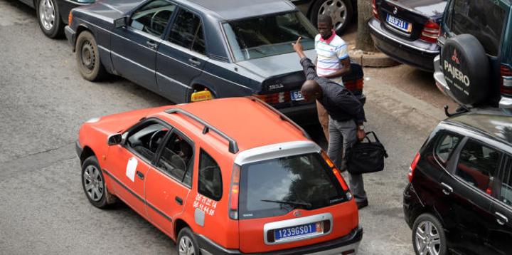 Côte-d’Ivoire: La police interdit le harcèlement de conducteurs privés par des chauffeurs de taxi anti Uber/VTC Côte-d’Ivoire: La police interdit le harcèlement de conducteurs privés par des chauffeurs de taxi anti Uber/VTC