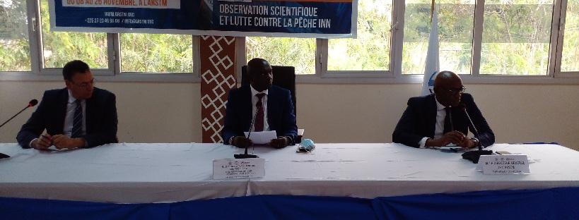 Vingt observateurs embarqués renforcent leurs capacités en matière de surveillance des activités de pêche Vingt observateurs embarqués renforcent leurs capacités en matière de surveillance des activités de pêche