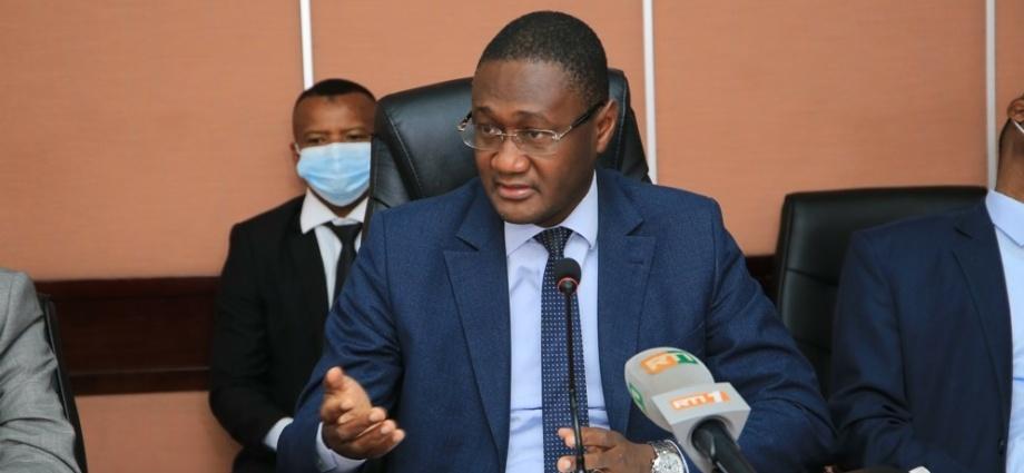 Moussa Sanogo invite les opérateurs économiques à s’approprier «Téléliasse» Moussa Sanogo invite les opérateurs économiques à s’approprier «Téléliasse»