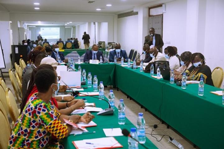 Côte d'Ivoire : L'UE, finance le processus de validation de la méthodologie du système intégré de collecte et de traitement des données halieutiques Côte d'Ivoire : L'UE, finance le processus de validation de la méthodologie du système intégré de collecte et de traitement des données halieutiques
