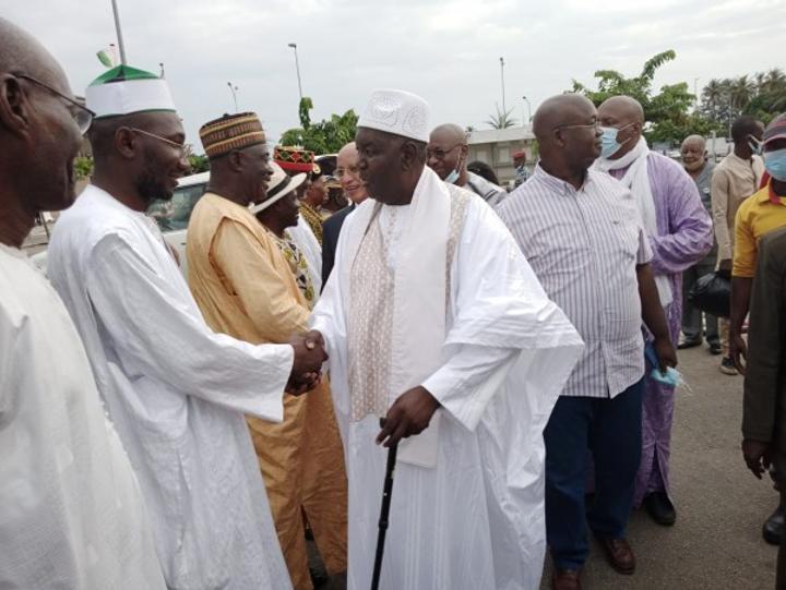 Côte d'Ivoire : Valorisation des richesses ancestrales africaines, le Professeur Babou Niang animera une conférence publique sur la démystification de certaines pratiques des détenteurs de secret Côte d'Ivoire : Valorisation des richesses ancestrales africaines, le Professeur Babou Niang animera une conférence publique sur la démystification de certaines pratiques des détenteurs de secret