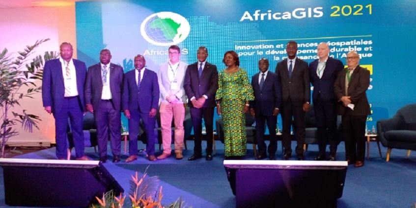 Abidjan abrite une conférence internationale sur les sciences géospatiales pour le développement durable en Afrique Abidjan abrite une conférence internationale sur les sciences géospatiales pour le développement durable en Afrique