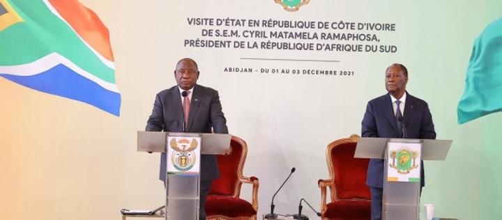Ouattara exhorte le secteur privé sud-africain et ivoirien à intensifier leurs efforts en vue de créer de solides partenariats Ouattara exhorte le secteur privé sud-africain et ivoirien à intensifier leurs efforts en vue de créer de solides partenariats