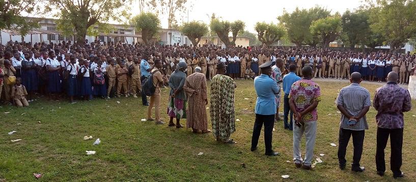 la cellule civilo-militaire de Béoumi met en garde les élèves contre le phénomène des congés anticipés la cellule civilo-militaire de Béoumi met en garde les élèves contre le phénomène des congés anticipés