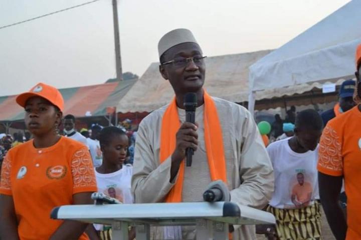 Canton « Finan-Barala », célébré par ses parents, Moussa Sanogo annonce le bitumage de l'axe N'Golodougou-Booko dans le département de Koro en début 2022 Canton « Finan-Barala », célébré par ses parents, Moussa Sanogo annonce le bitumage de l'axe N'Golodougou-Booko dans le département de Koro en début 2022