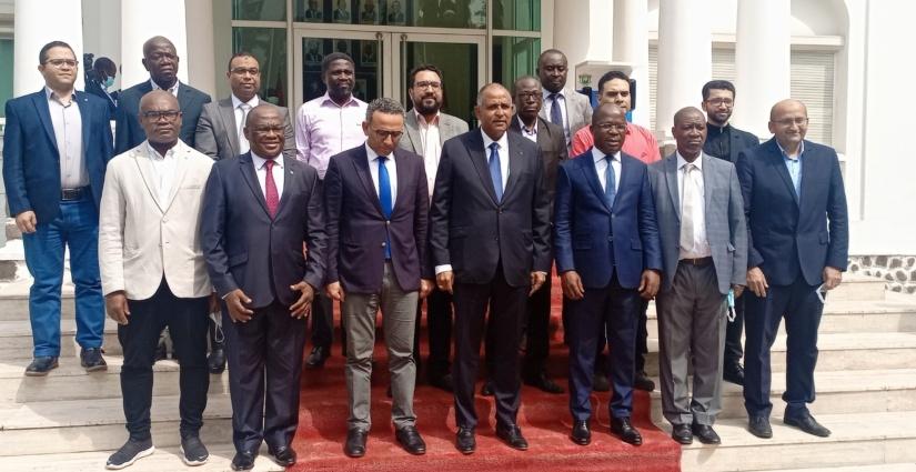 Patrick Achi souhaite une extension de la transplantation à d’autres pathologies pour positionner la Côte d’Ivoire comme un “hub sanitaire” Patrick Achi souhaite une extension de la transplantation à d’autres pathologies pour positionner la Côte d’Ivoire comme un “hub sanitaire”