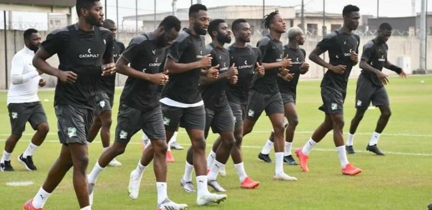 CAN 2021: Les Eléphants s’entraînent à Douala CAN 2021: Les Eléphants s’entraînent à Douala