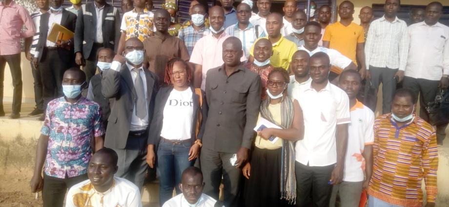 Le DRENA du Poro en visite de travail à Sinématiali Le DRENA du Poro en visite de travail à Sinématiali