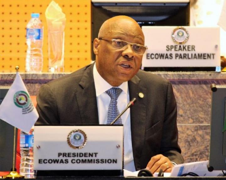 Côte d'Ivoire-Mali : Pour le président de la Commission de la CEDEAO, les sanctions visent avant tout les autorités militaires de la Transition Côte d'Ivoire-Mali : Pour le président de la Commission de la CEDEAO, les sanctions visent avant tout les autorités militaires de la Transition