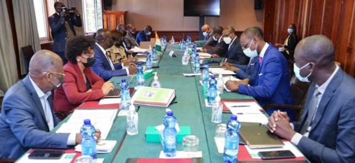 Préparatifs de la 35ᵉ Session ordinaire de la conférence des chefs d'Etat, une délégation ministérielle conduite Kandia séjourne à Addis-Abeba depuis lundi Préparatifs de la 35ᵉ Session ordinaire de la conférence des chefs d'Etat, une délégation ministérielle conduite Kandia séjourne à Addis-Abeba depuis lundi