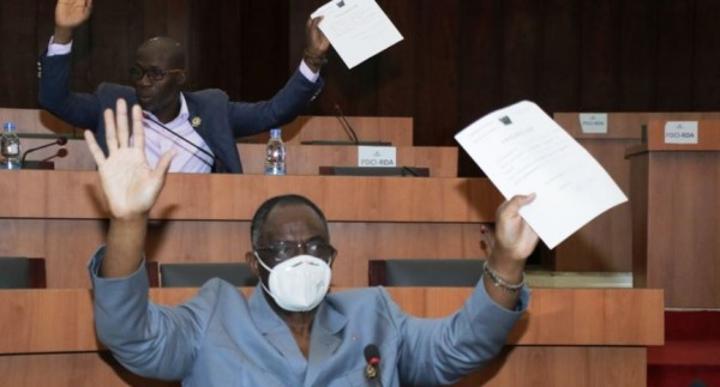 Les députés de la CAGI confèrent plus de moyens au Médiateur de la République pour l'exécution de sa mission Les députés de la CAGI confèrent plus de moyens au Médiateur de la République pour l'exécution de sa mission