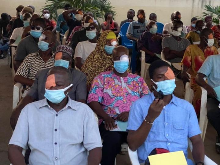 Plus de 600 personnes atteintes de la cataracte ont bénéficié gratuitement d'une chirurgie à Abobo et Yopougon du 13 au 26 février 2022 dernier Plus de 600 personnes atteintes de la cataracte ont bénéficié gratuitement d'une chirurgie à Abobo et Yopougon du 13 au 26 février 2022 dernier