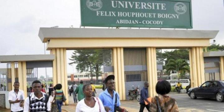 Etudiants, ce que vous devez savoir sur le renouvellement des bourses de l'année universitaire 2019-2020 qui démarre ce jeudi Etudiants, ce que vous devez savoir sur le renouvellement des bourses de l'année universitaire 2019-2020 qui démarre ce jeudi
