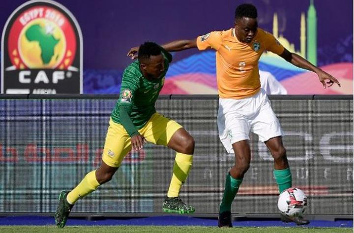 La FIFA exige au club Irakien Al-Shorta à verser près de 90 millions FCFA à Wonlo Coulibaly après son transfert manqué La FIFA exige au club Irakien Al-Shorta à verser près de 90 millions FCFA à Wonlo Coulibaly après son transfert manqué